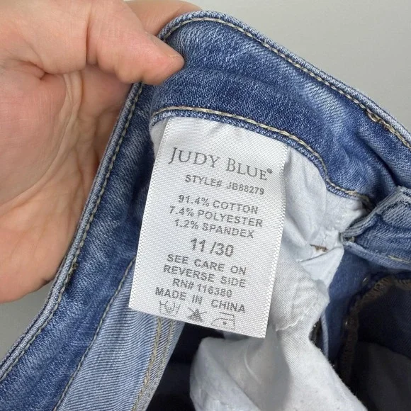 Judy Blue Jeans Womens 11/30 Light Wash High Rise Skinny Fit Button Fly Raw Hem - Picture 5 of 10